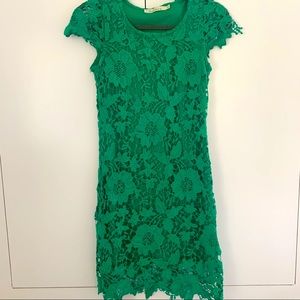 Solitaire Kelly Green Dress